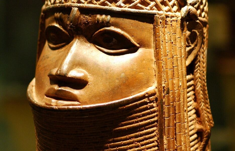 Bronze head from Benin