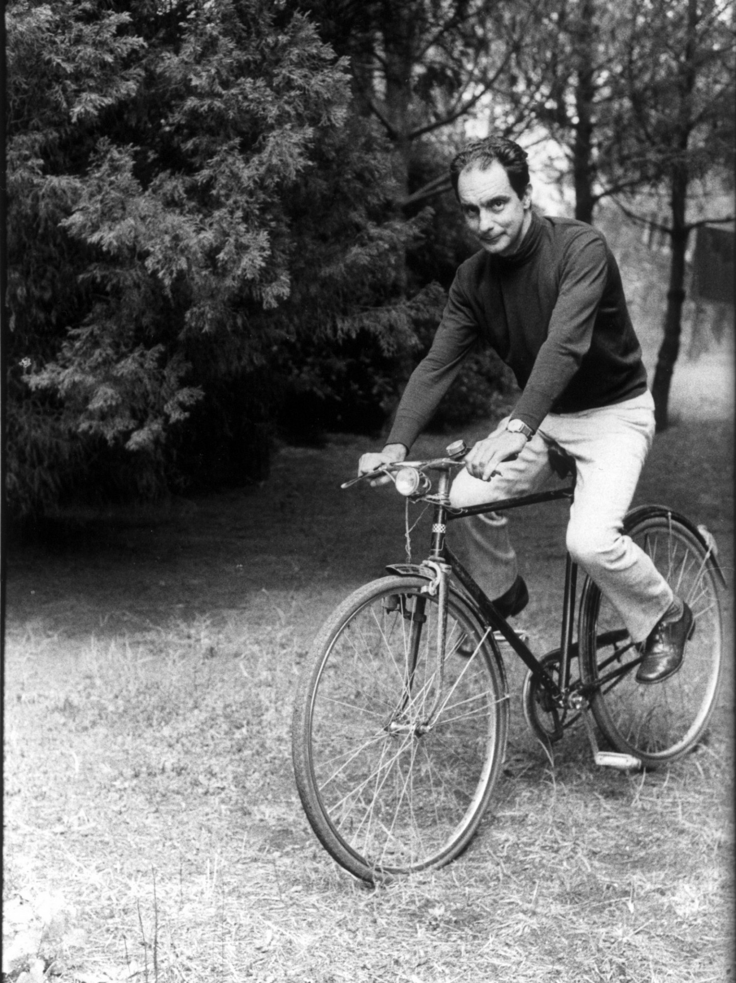 Italo Calvino on a bike