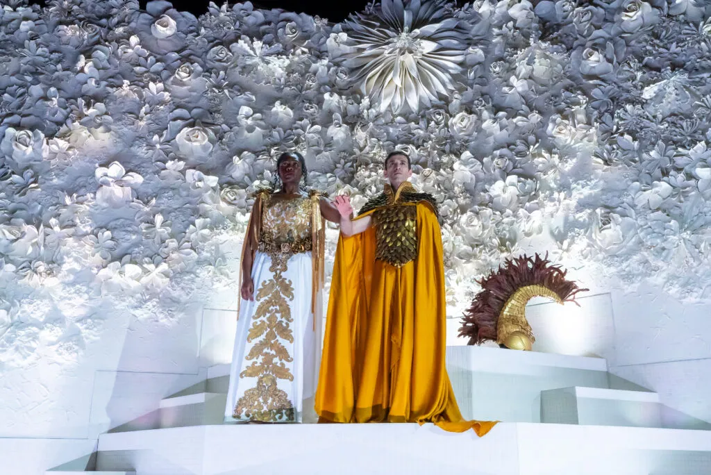 opera photo