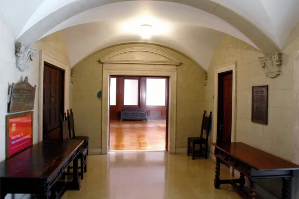 Salone