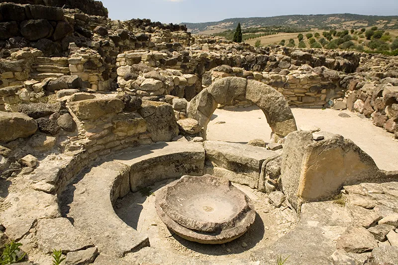 Circular room with central basin