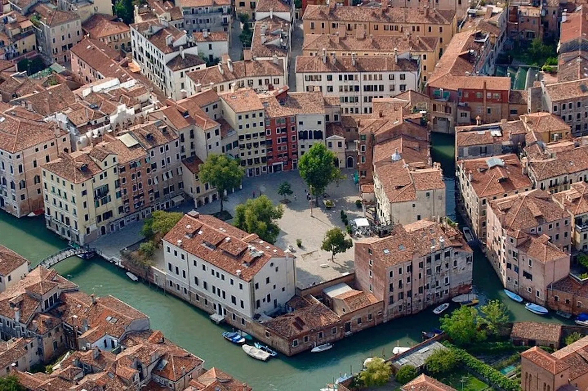 aerial view of Venice's Ghetto