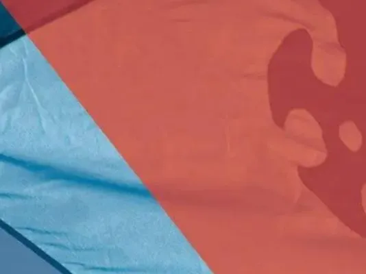 blue and red graphics